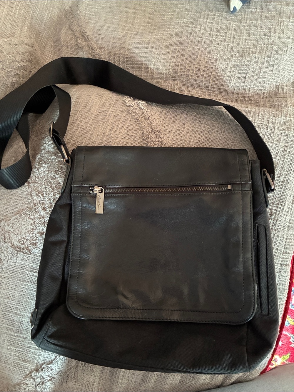 Kenneth Cole Black Men’s Leather-Front Messenger Bag